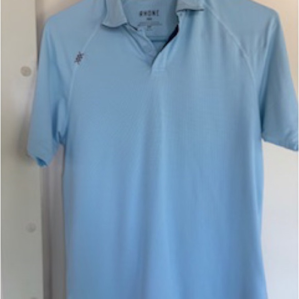 RHONE Light Blue with navy accents inside collar sz small Men's Polo like new